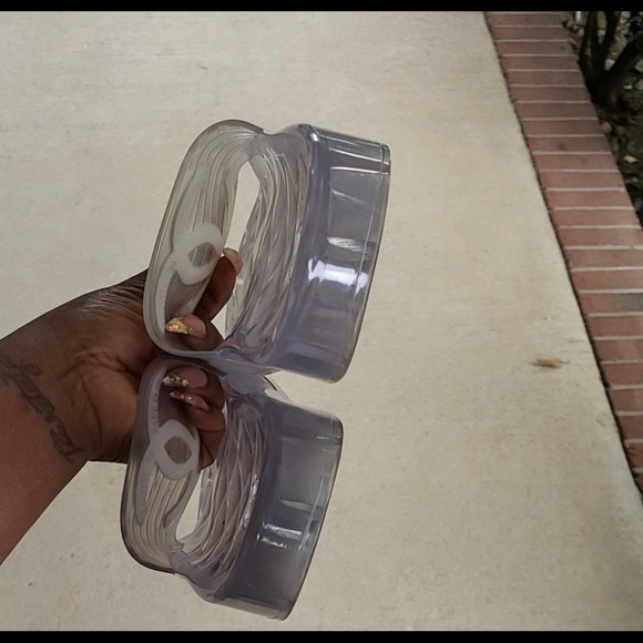 SOLD Chanel pool slides Sandals Size EU 39 - Picture 9 of 11